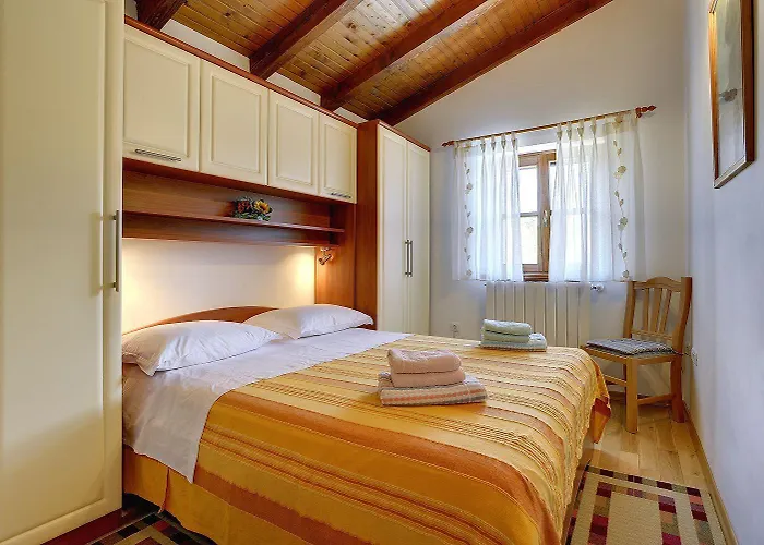 Angelo & Marija Vila *