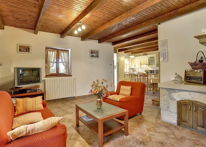 Angelo & Marija Vila *